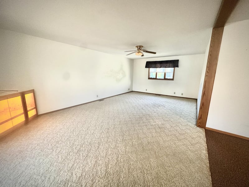 414 3rd St NE, Fulda, MN 56131