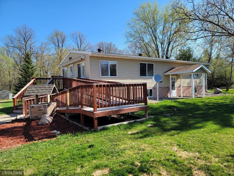 17112 344th St, Clarissa, MN 56440
