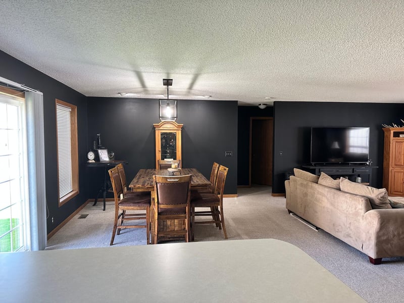 309 Oconnor St, Lakefield, MN 56150