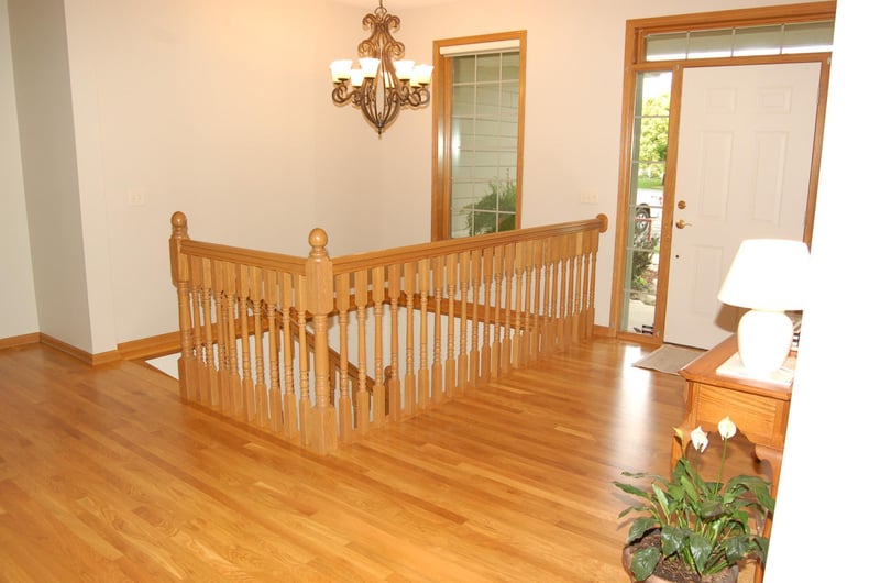 221 E 105th Street Cir, Bloomington, MN 55420
