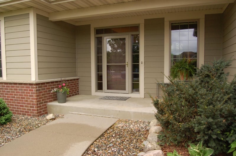 221 E 105th Street Cir, Bloomington, MN 55420