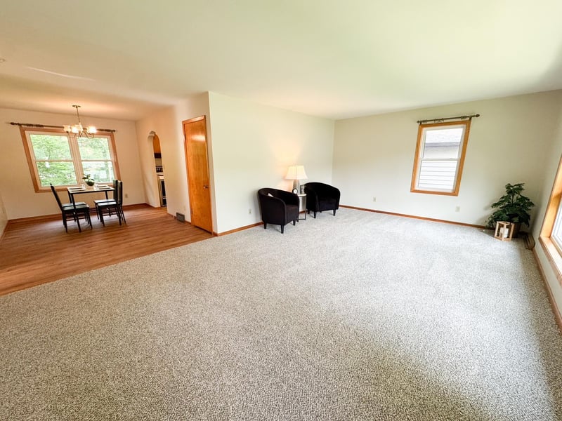 406 4th St NW, Fulda, MN 56131