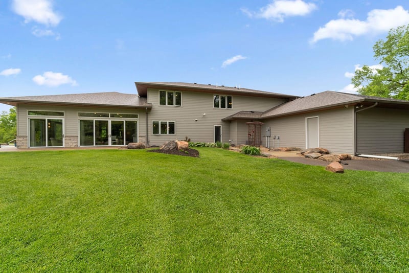 18565 Revere Ave, Prior Lake, MN 55372
