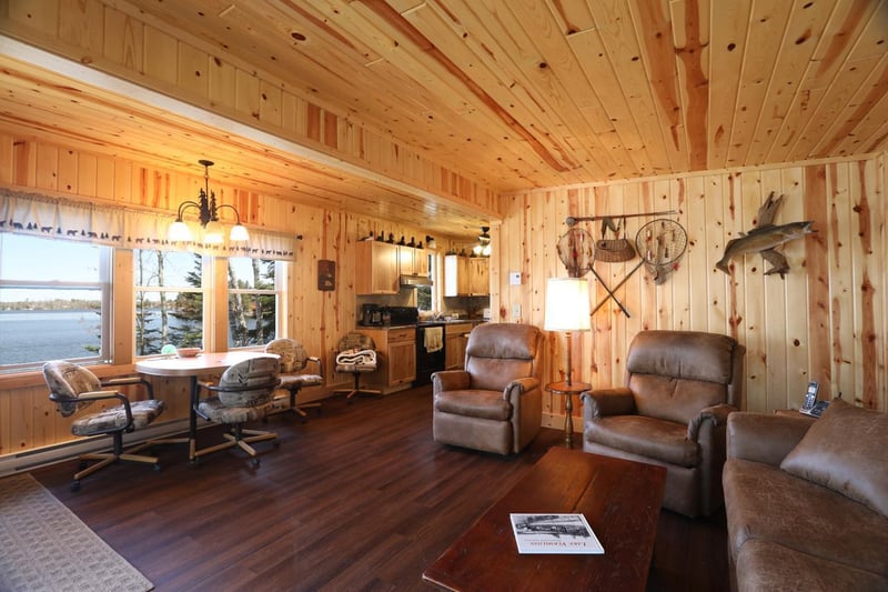3291 Thomas Rd, Tower, MN 55790