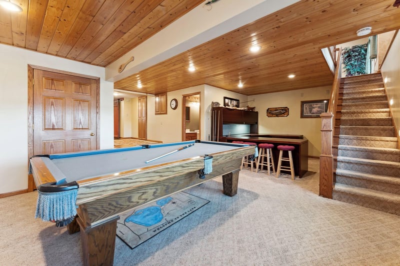 1823 313th Ave NE, Cambridge, MN 55008