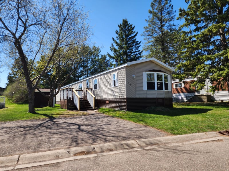 39 Foxtail Ave, Duluth, MN 55810