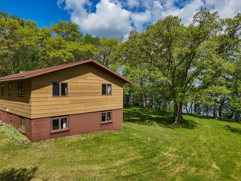 40289 Aerovilla Rd, Perham, MN 56573