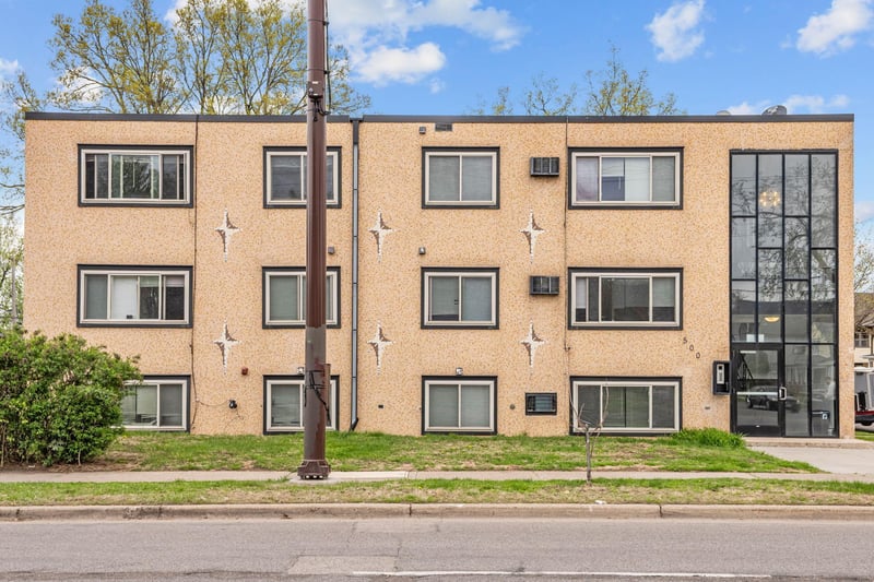 500 W 28th St, Minneapolis, MN 55408