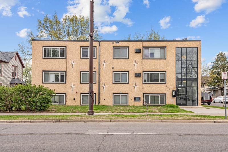 500 W 28th St, Minneapolis, MN 55408