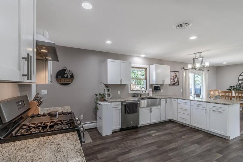 1000 Columbia St, Cleveland, MN 56017