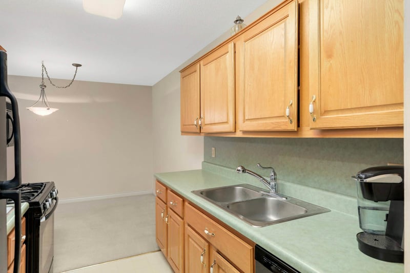 4201 Lakeside Ave N #317, Brooklyn Center, MN 55429