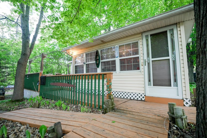 32741 N Lakes Trl #11a, Lindstrom, MN 55045