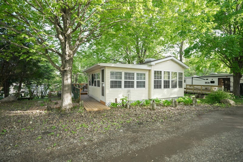 32741 N Lakes Trl #11a, Lindstrom, MN 55045