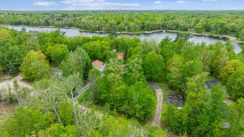 1972 Trillium Dr NW, Hackensack, MN 56452