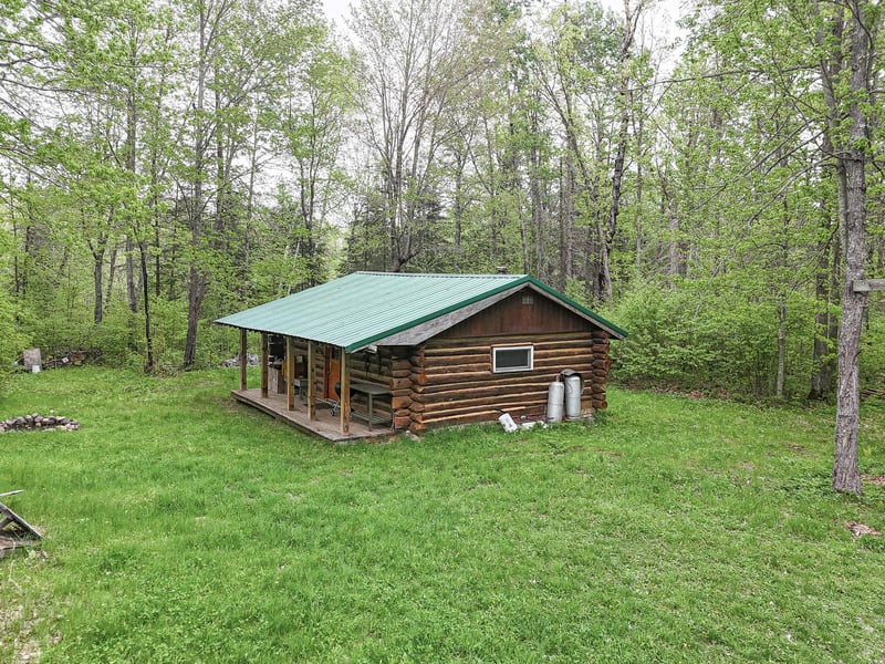 25343 Lens Rd, Emily, MN 56447