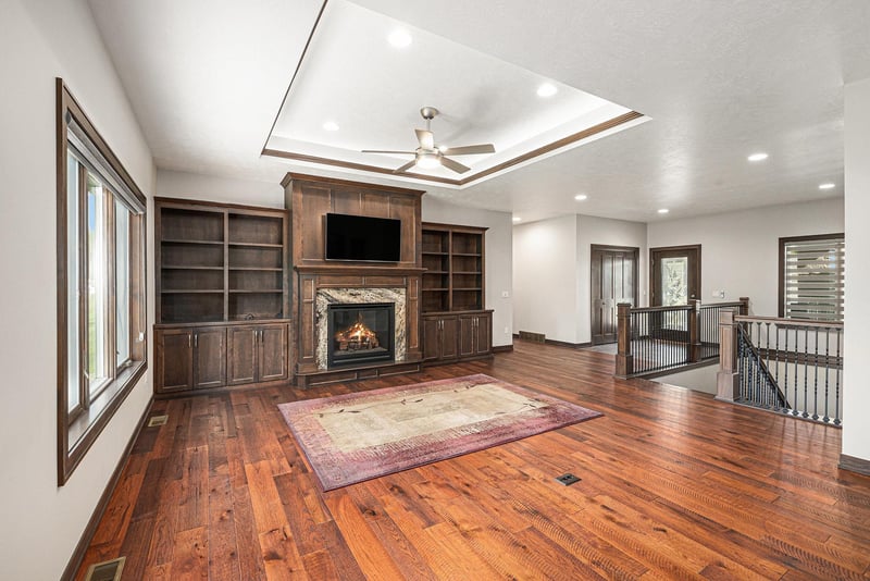 306 E Veterans Dr, Luverne, MN 56156
