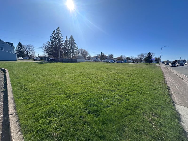 2802 E 2nd St, Superior, WI 54880