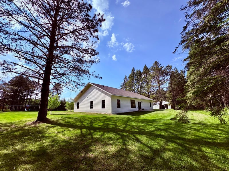 1622 82nd Ave NW, Williams, MN 56686