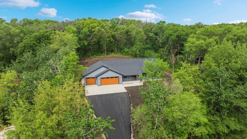 2948 North Oaks Ln NW, Garfield, MN 56332