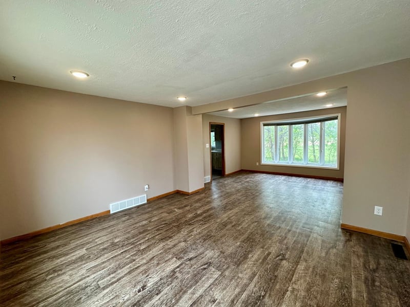 210 160th Ave, Edgerton, MN 56128