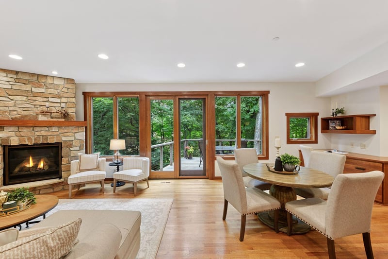 17524 Hampton Ct, Minnetonka, MN 55345