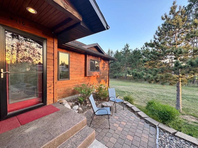 110 Sunrise Dr, Staples, MN 56479