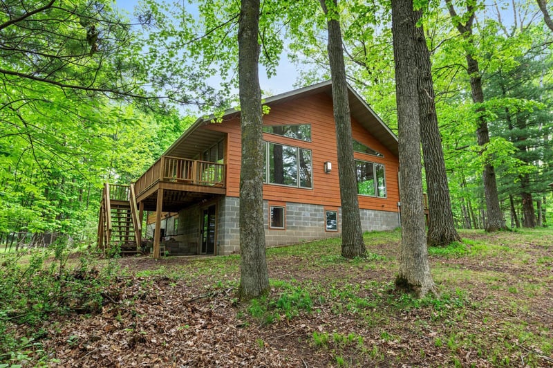 568 26th Ave, Cumberland, WI 54829