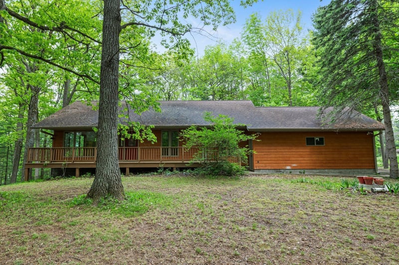 568 26th Ave, Cumberland, WI 54829