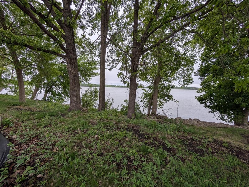 2101 Country Club Dr NE, Willmar, MN 56201