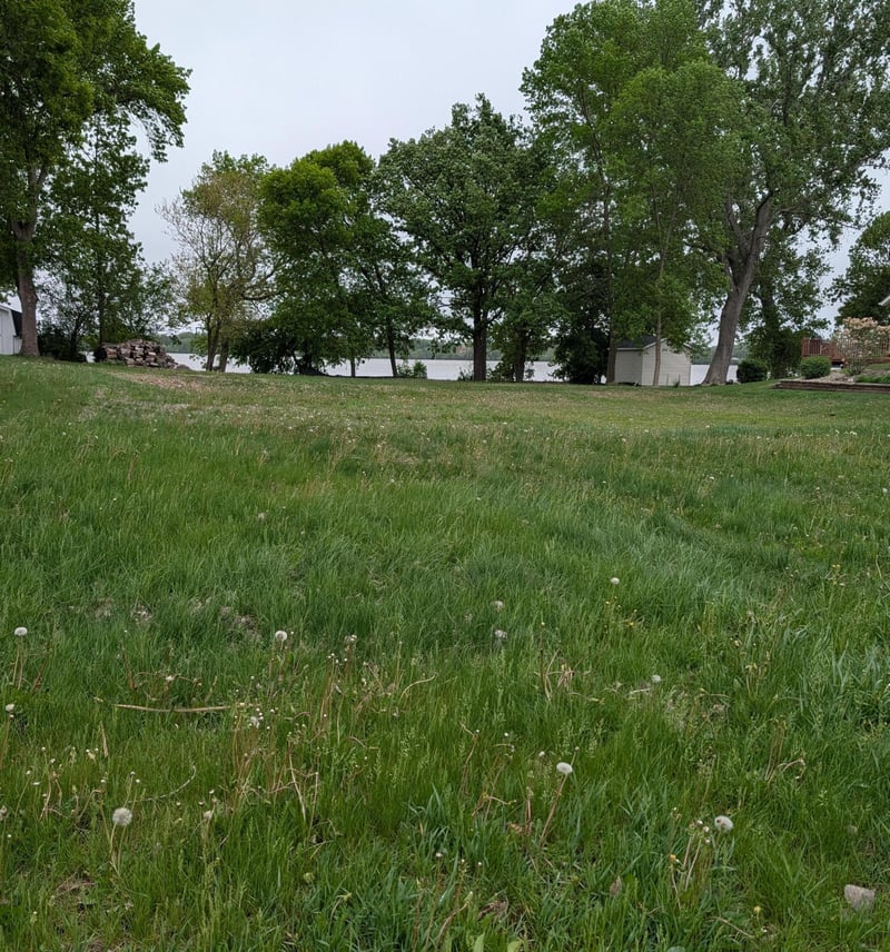2101 Country Club Dr NE, Willmar, MN 56201