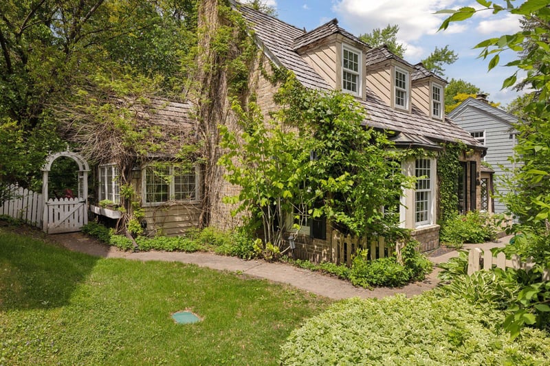 4378 Browndale Ave, Edina, MN 55424