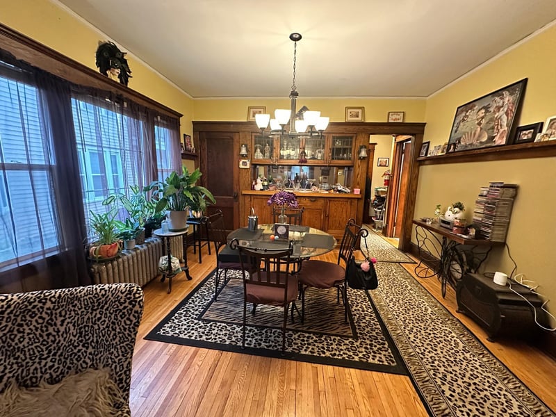 1521 11th Ave S, Minneapolis, MN 55404