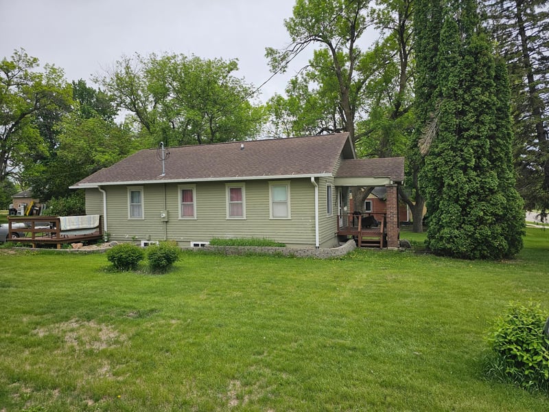 300 Main St S, Hadley, MN 56151