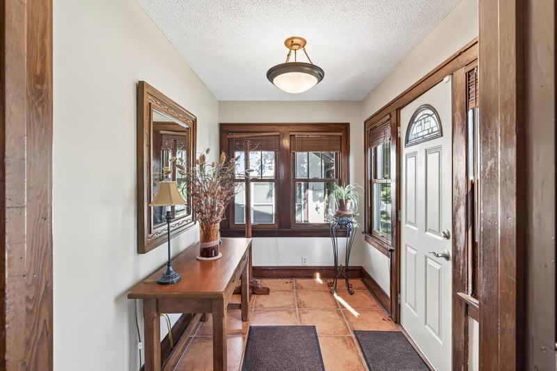 4748 Bloomington Ave, Minneapolis, MN 55407