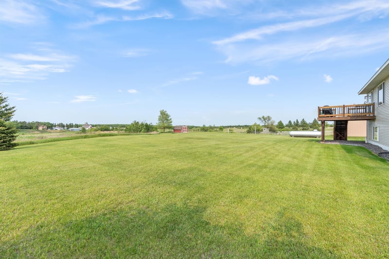 9365 30th St NE, Foley, MN 56329