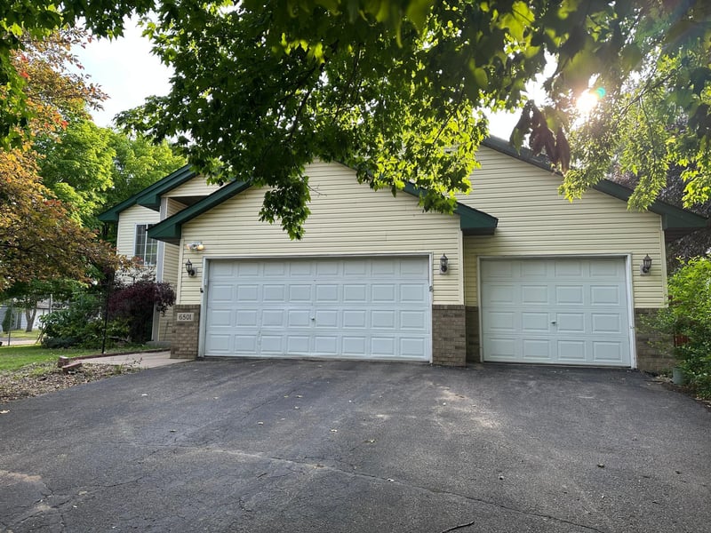 6501 Douglas Dr N, Brooklyn Park, MN 55429