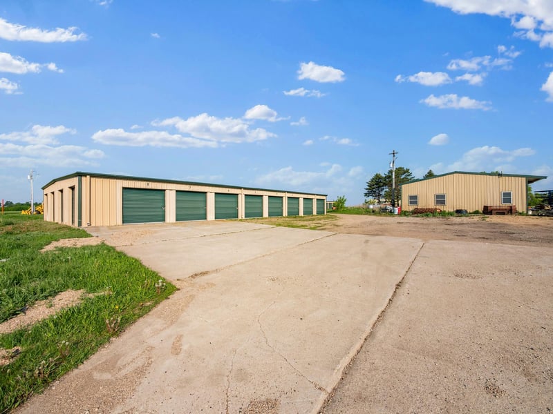 49240 State Highway 28, Morris, MN 56267