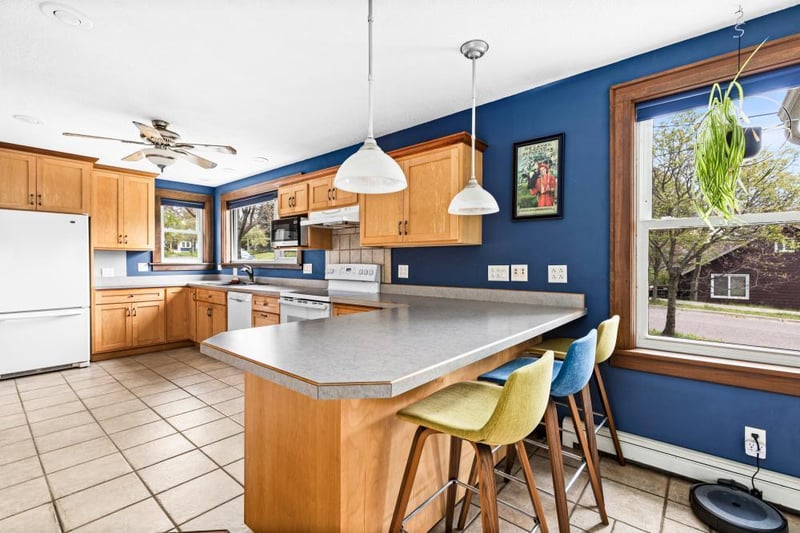 4031 Regent St, Duluth, MN 55804