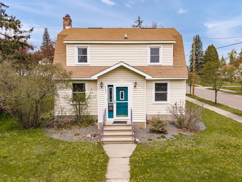 4031 Regent St, Duluth, MN 55804