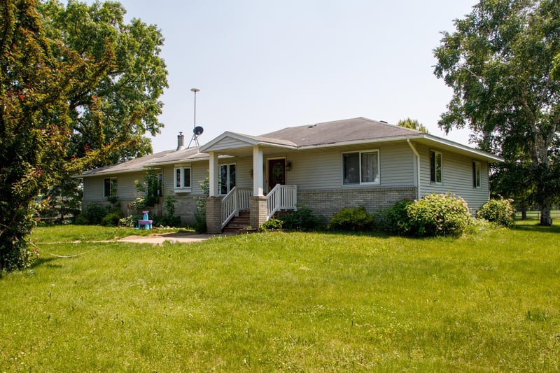 44818 215th Ave, Staples, MN 56479