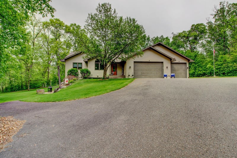 8824 Bittersweet Cir, Breezy Point, MN 56472