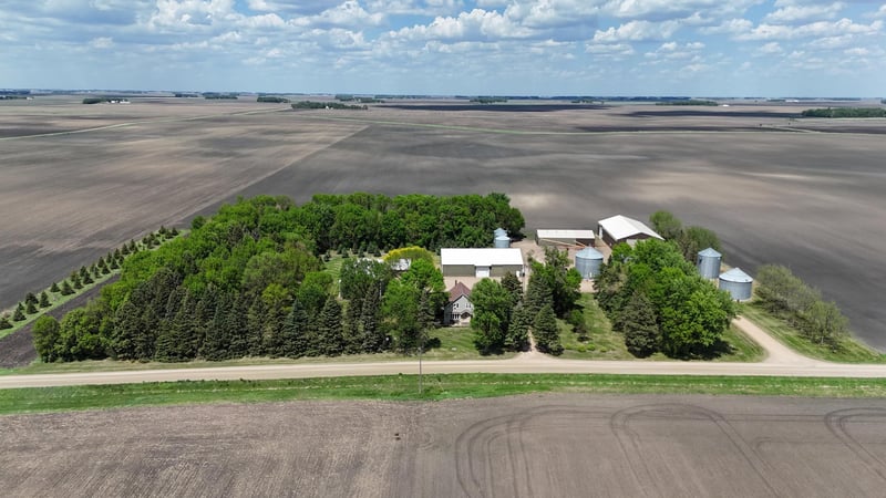 44324 690th Ave, Fairfax, MN 55332