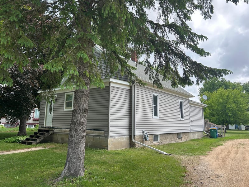 130 S Tyler St, Tyler, MN 56178
