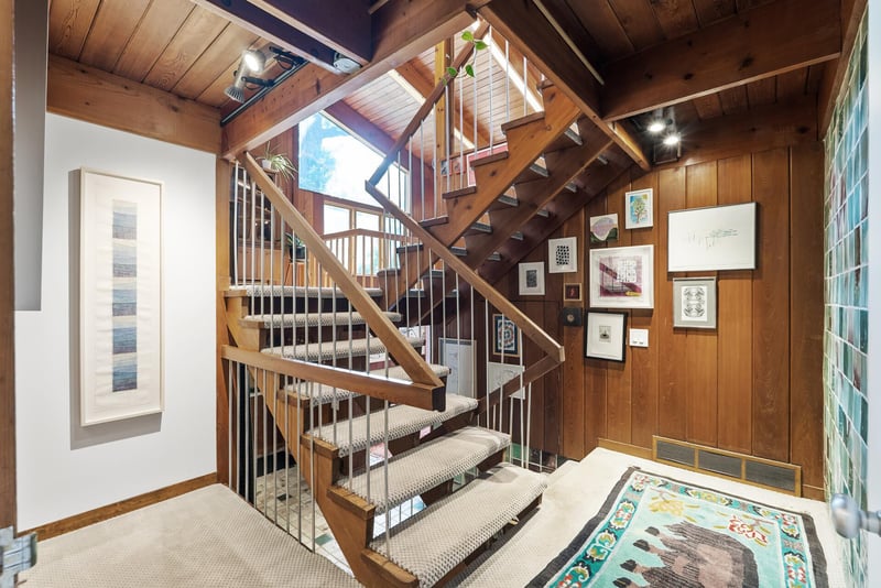 2867 Burnham Blvd, Minneapolis, MN 55416