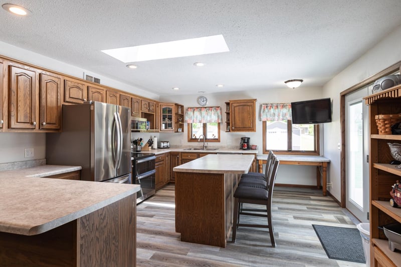 32 E 7th St, Buffalo City, WI 54622