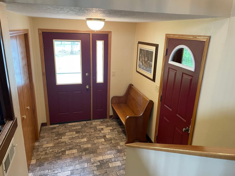 358 18th Ave NW, Baudette, MN 56623