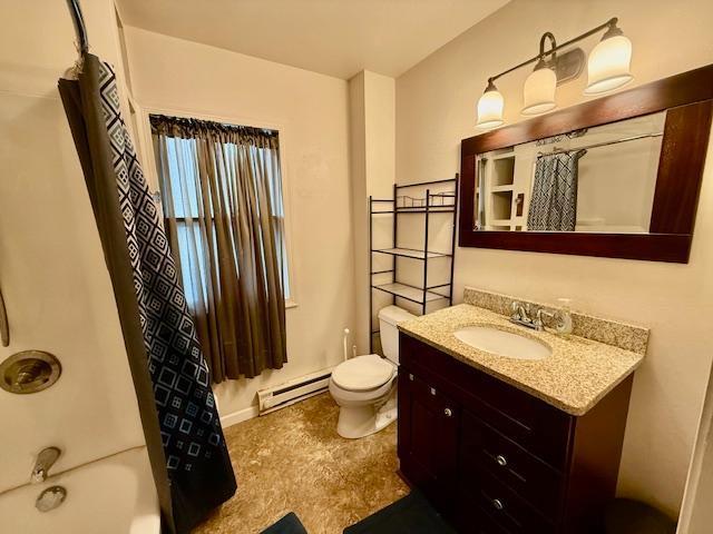105 Oak St N, Mabel, MN 55954