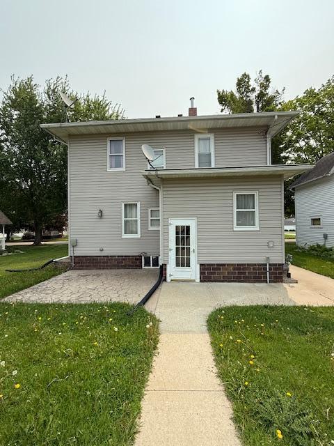 105 Oak St N, Mabel, MN 55954