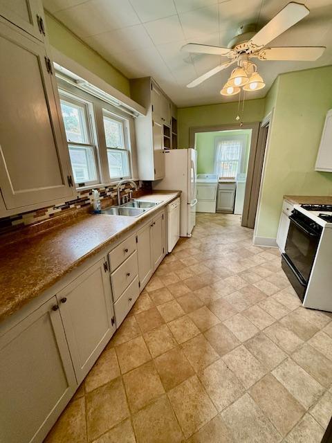 105 Oak St N, Mabel, MN 55954