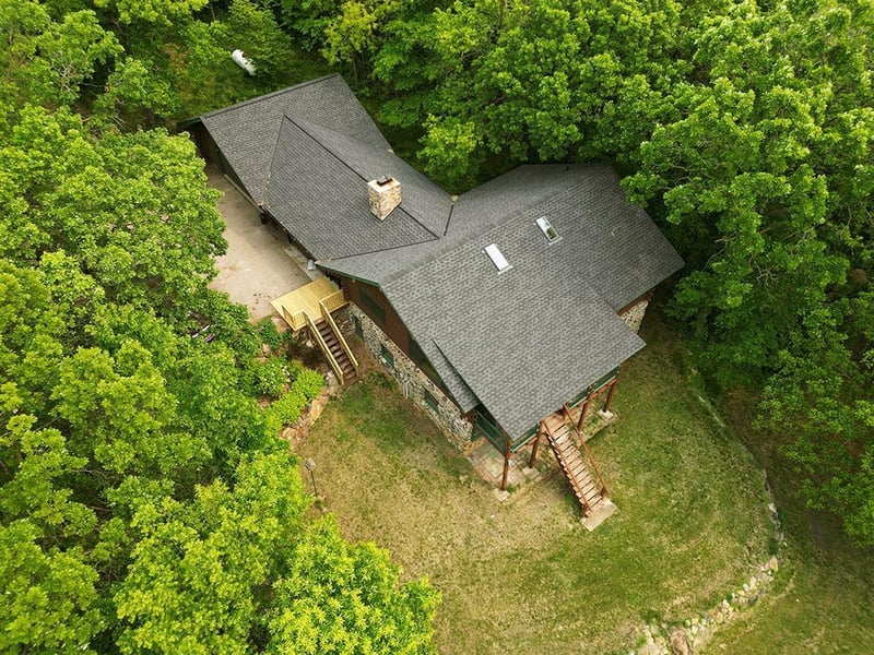 22483 5th St NW, New London, MN 56273